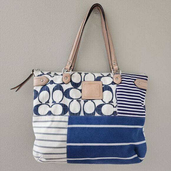 COACH Daisy Patchwork Emma Canvas Tote Blue White Shoulder Bag - Picture 1 of 9
